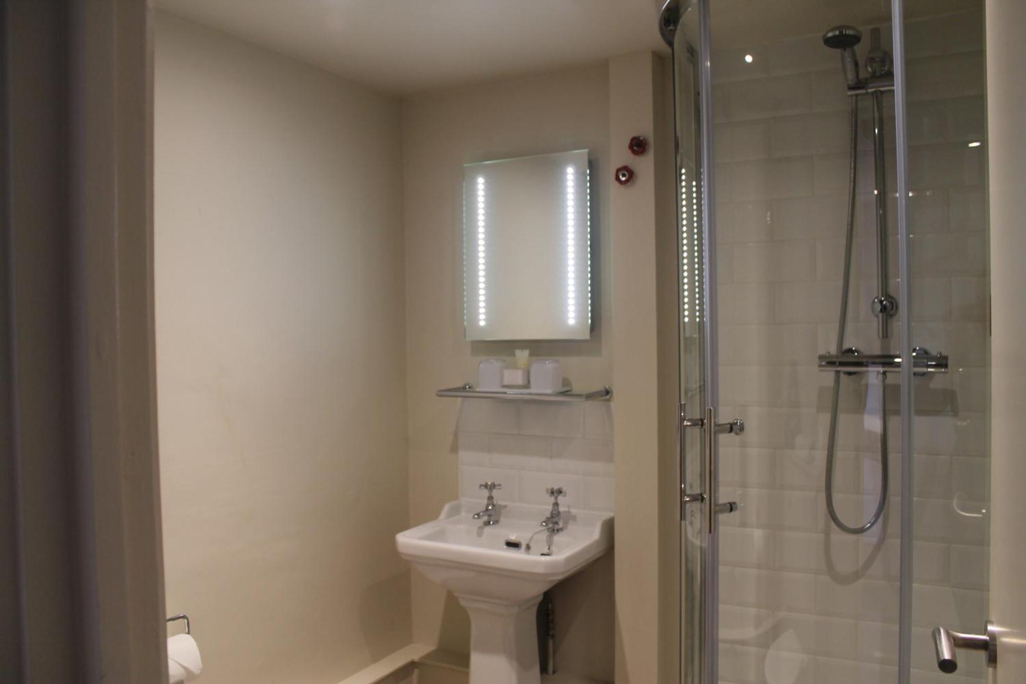 The Woolpack Hotel Tenterden Bagian luar foto