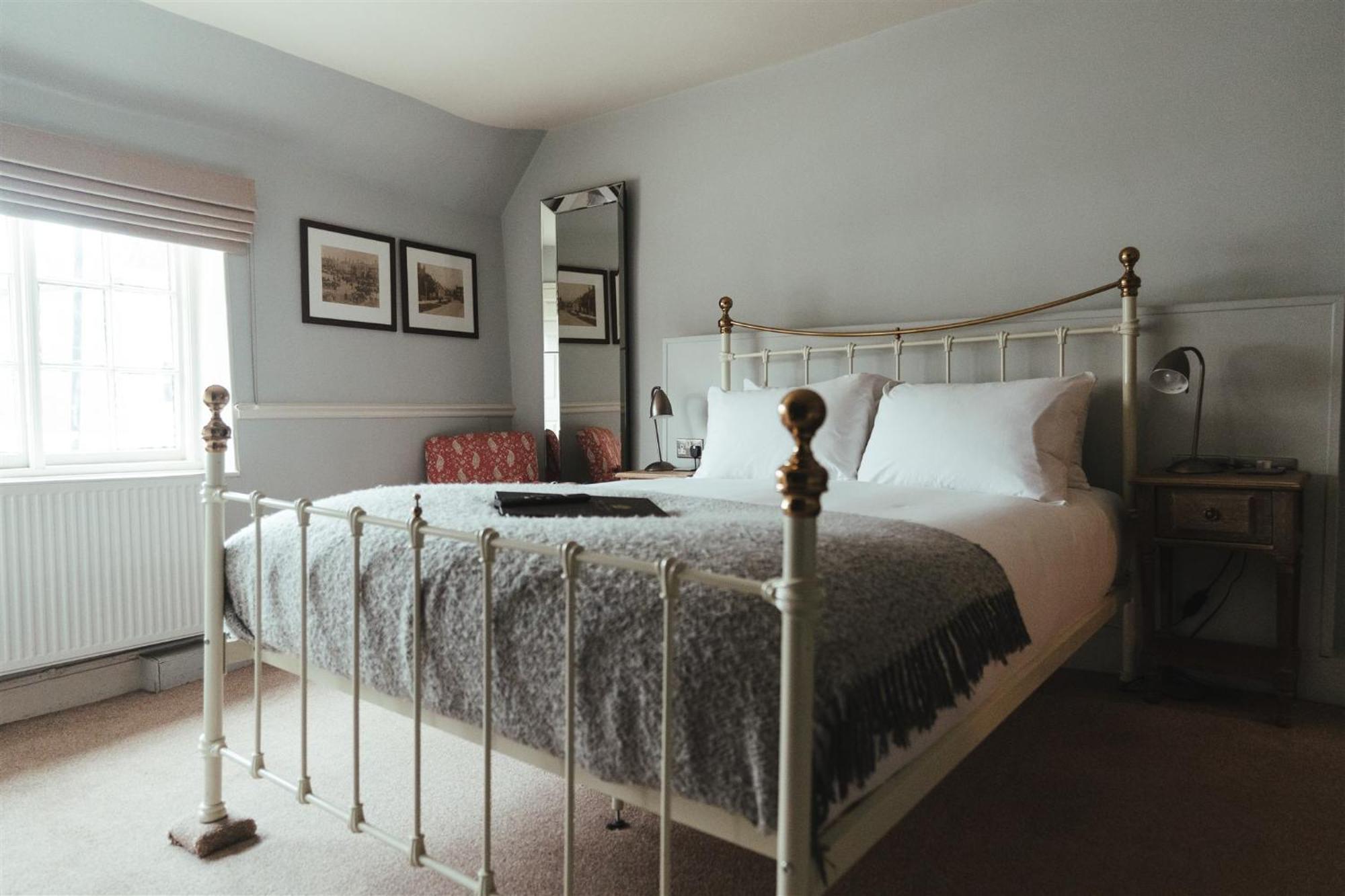 The Woolpack Hotel Tenterden Bagian luar foto