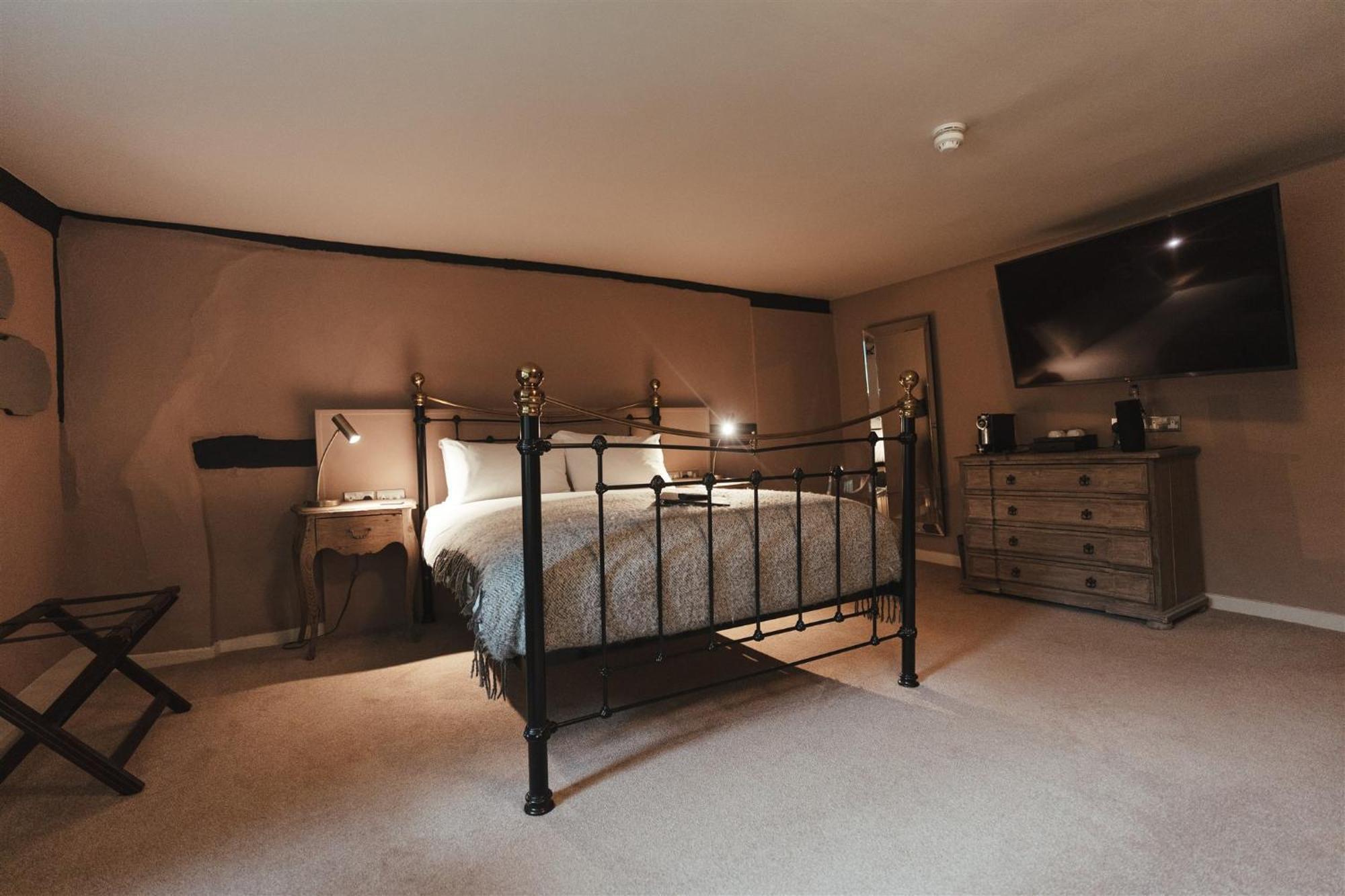 The Woolpack Hotel Tenterden Bagian luar foto